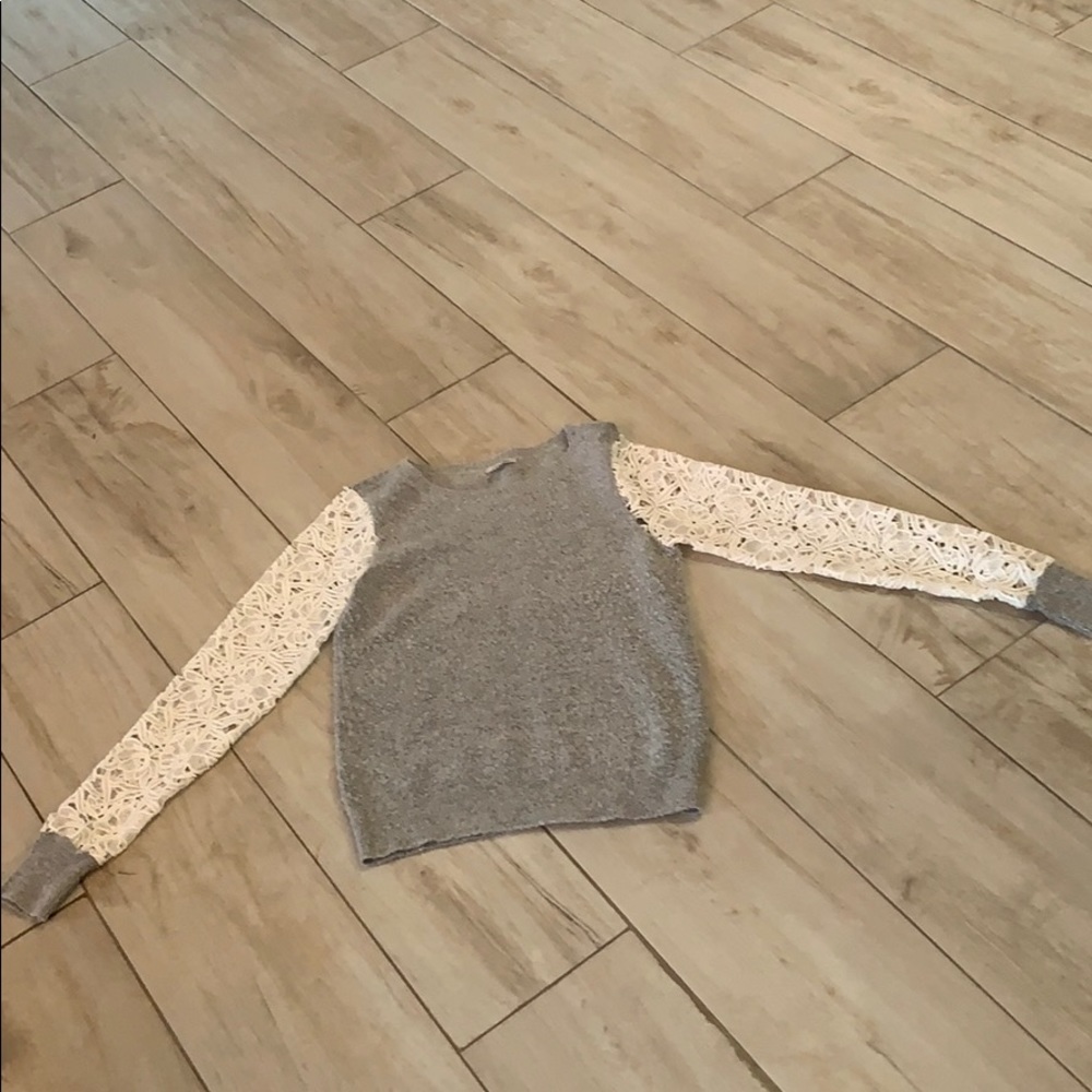 Only worn once! Halogen sweater with lace sleeves